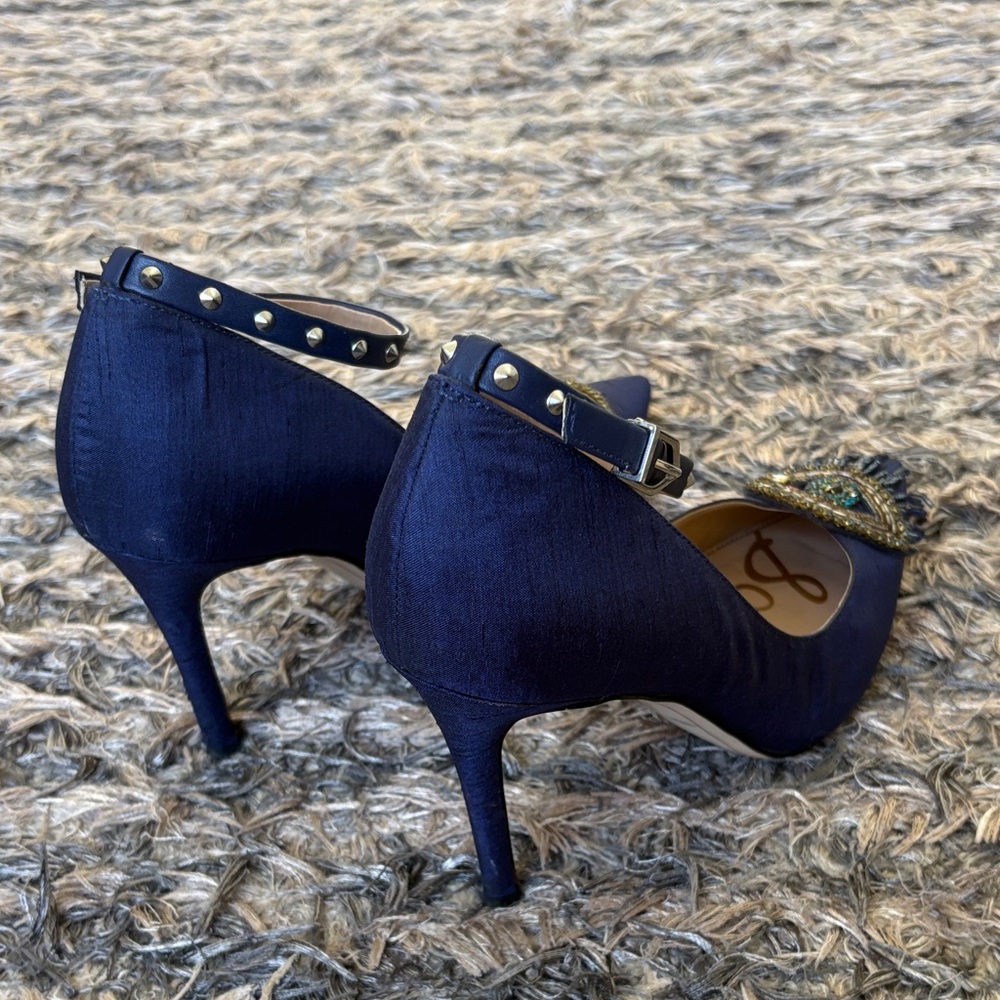 Sam Edelman Navy Beaded Pointed Toe Ankle Strap Heels Size 6 Limited Edition - Picture 6 of 16